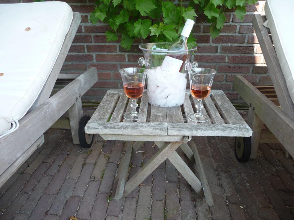 Bed&Breakfast Het Winterkoninkje Zuid-Scharwoude Bagian luar foto
