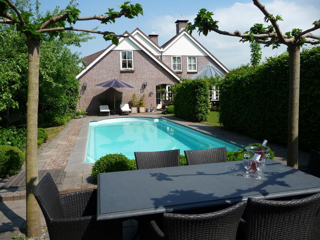 Bed&Breakfast Het Winterkoninkje Zuid-Scharwoude Bagian luar foto