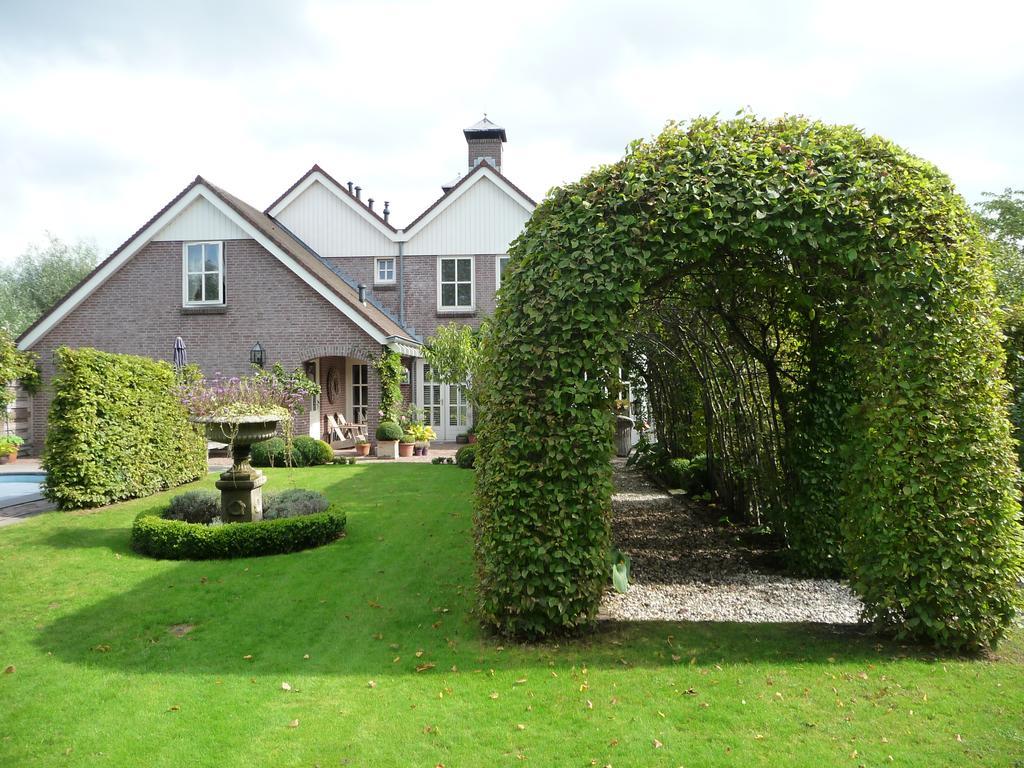 Bed&Breakfast Het Winterkoninkje Zuid-Scharwoude Bagian luar foto